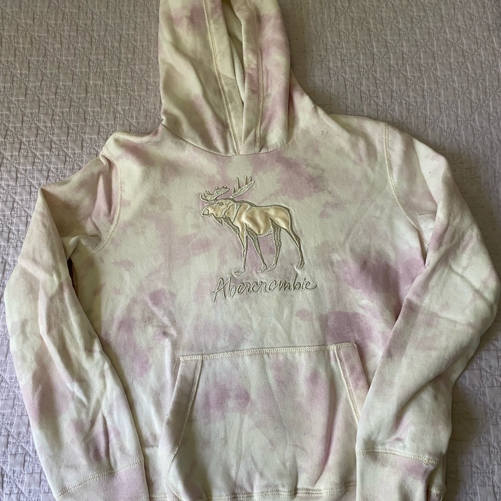 Girl’s Abercrombie Kids hooded sweatshirt, ivory w/mauve &  rose gold Size 13/14